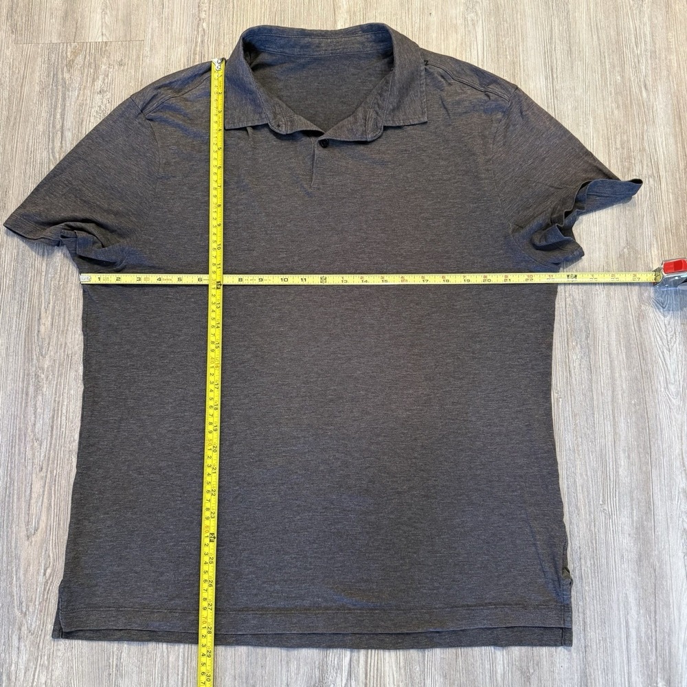 Lululemon Men's XL Gray Stretch Athletic Polo Shirt - Picture 4 of 4